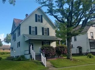 3 York St, Greenville, PA