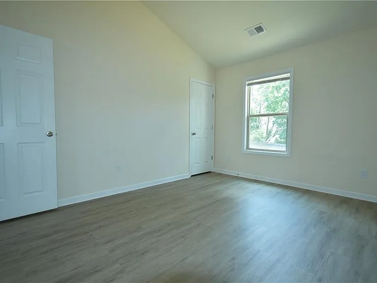 3094 Tofte Dr — Photo 26