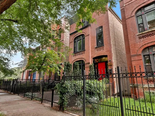 1320 N Oakley Blvd, Chicago, IL 60622