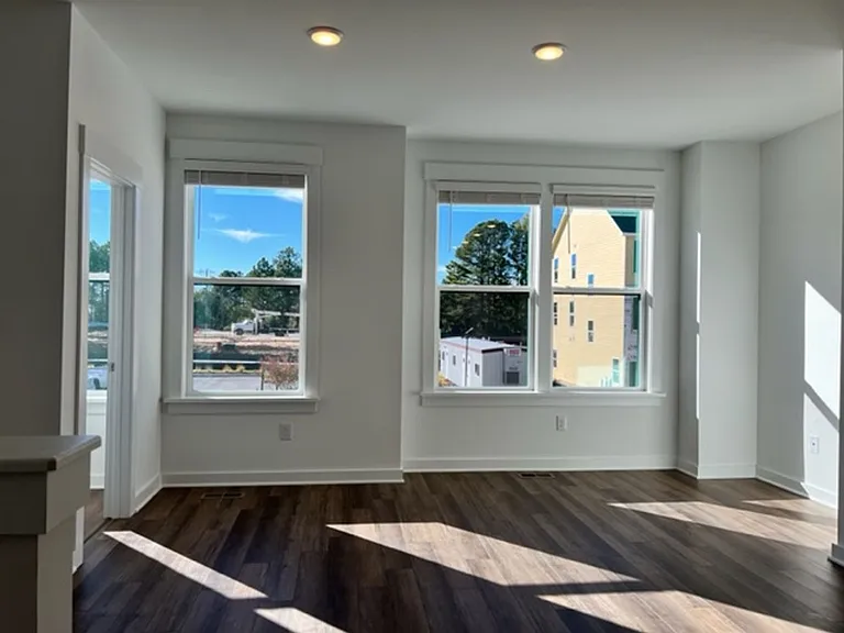 1110 Kiernan Grove Ln — Photo 20