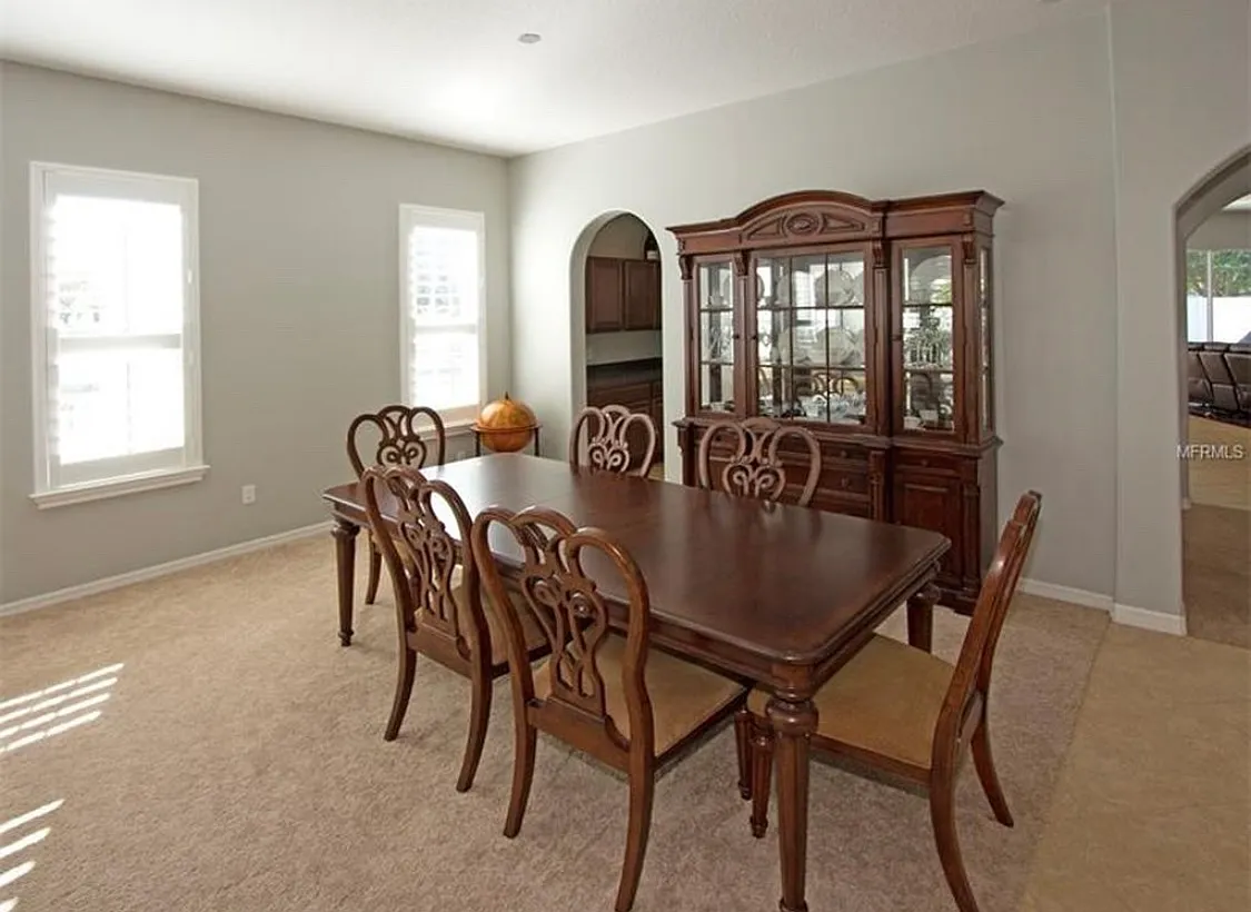4 bed, 3053 sqft, $3,500 — Photo 3
