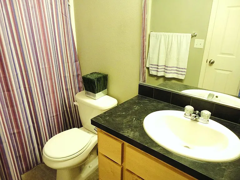 2715 NE 125th Ct — Photo 8
