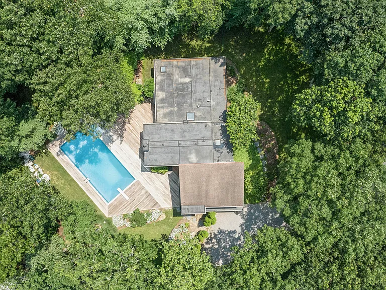 10 Woodland Ct — Photo 28