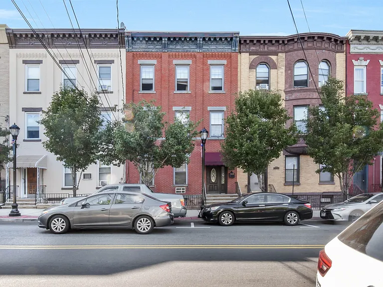 2307 New York Ave #2 — Photo 13