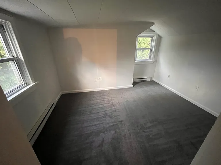 2055 W Chester Rd #B — Photo 5