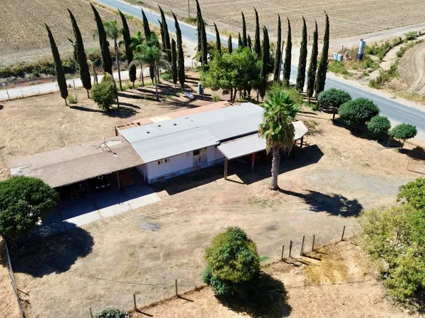 1748 Schott Road, Earlimart, CA 93219