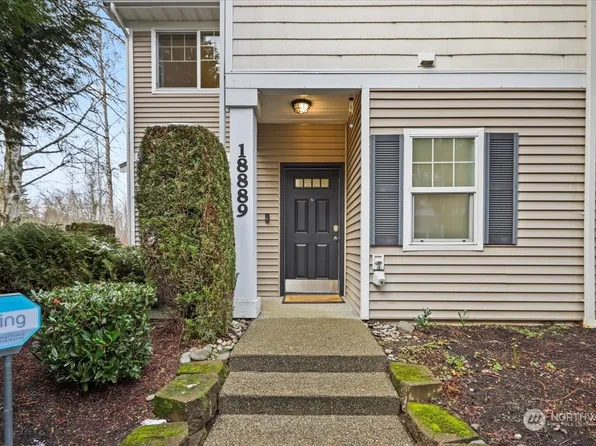 18889 108th Lane SE, Renton, WA 98055