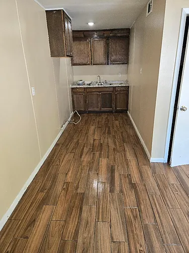 800 S Oak St #818 Photo 1