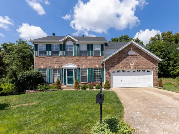 602 Whispering Willows Ct, Ballwin, MO 63021