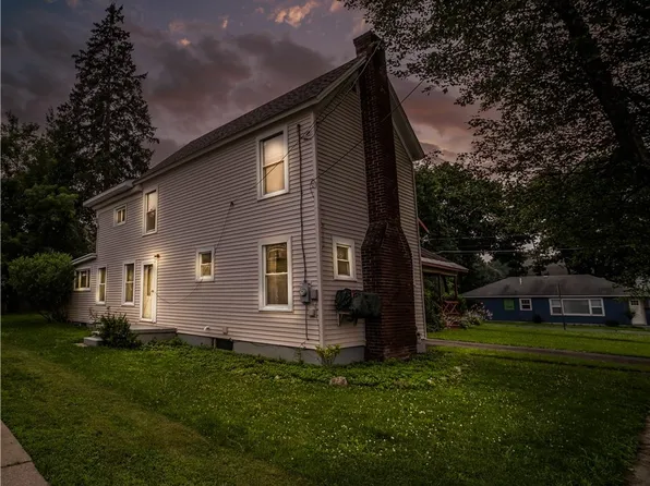 302 4th Ave, Frankfort, NY 13340