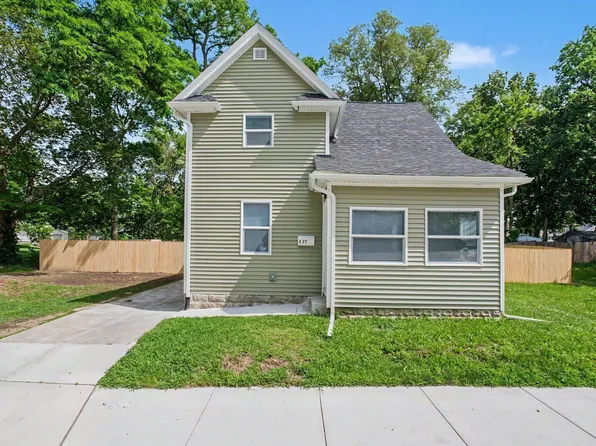 225 Milton St, South Bend, IN 46613