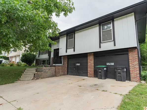 9624 Camden Ave, Omaha, NE 68134
