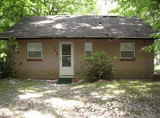 712 SW Riverside Ave, Fort White, FL 32038