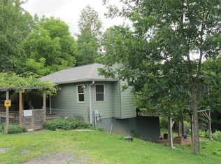 180 Trotters Ln, Mars Hill, NC --