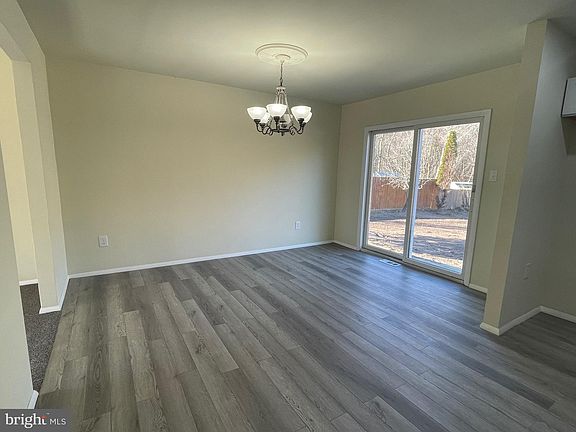 5th image of 117 Sepulga Dr