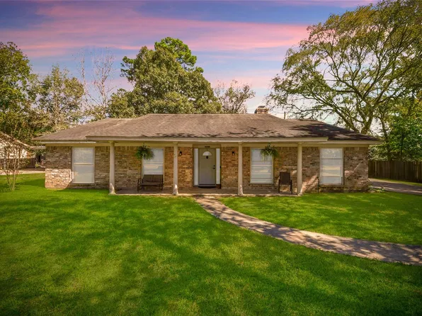 26602 Maplewood Dr, Spring, TX 77386
