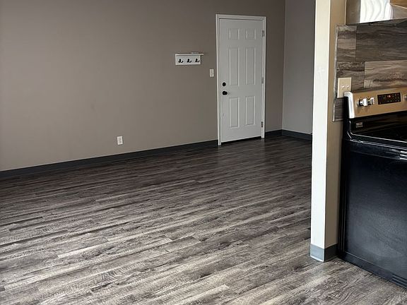 5th image of 1705 Edgewood Dr NW #3