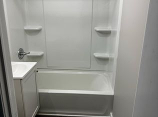 216 S Broad St #3, Griffith, IN 46319