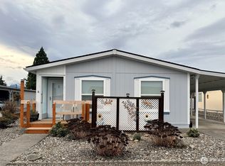 325 N Fifth Avenue #5, Sequim, WA 98382