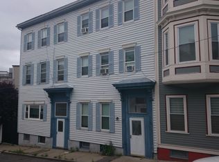 11 Knowlton St, South Boston, MA 02127