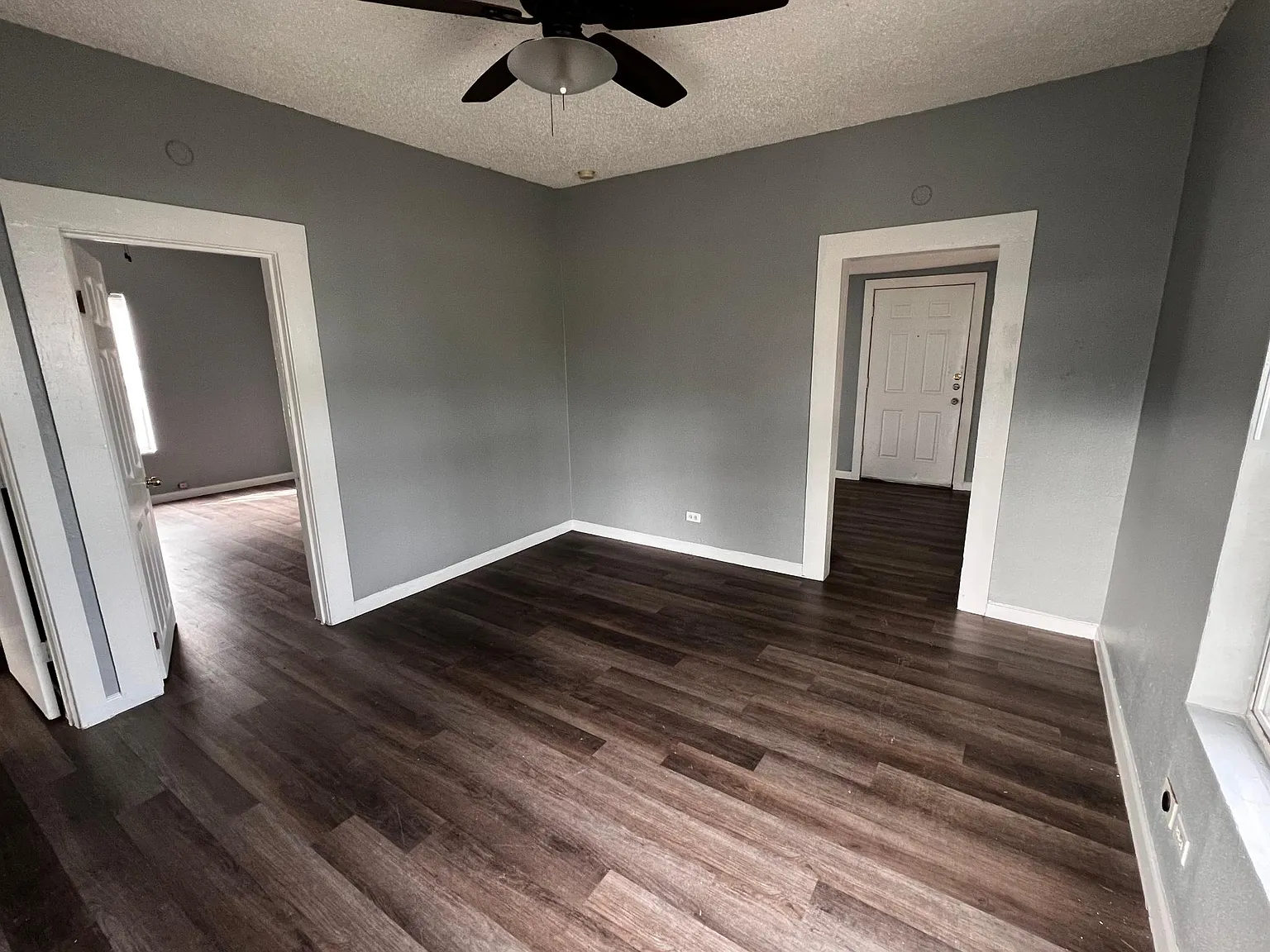 2 bed, 904 sqft, $950 — Photo 4