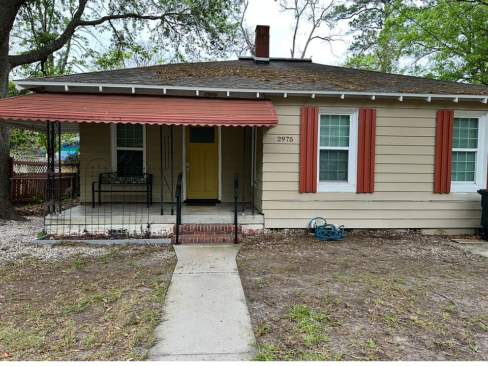 1st image of 2975 Green St