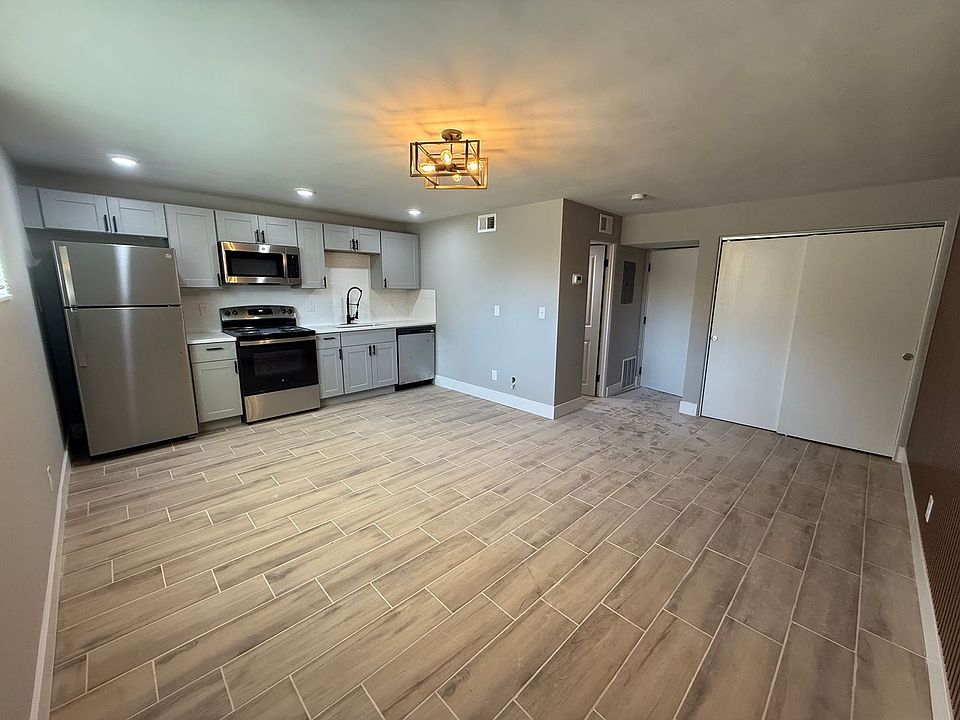 1st image of 2320 W 47th Ave APT 2