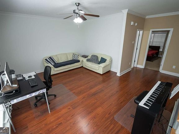 2nd image of 1340 Brighton Ln