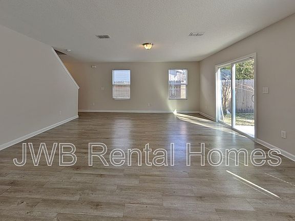 4th image of 1187 Woodruff Ave