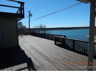 16 Admirals Cir, Morgans Pt Resort, TX 76513