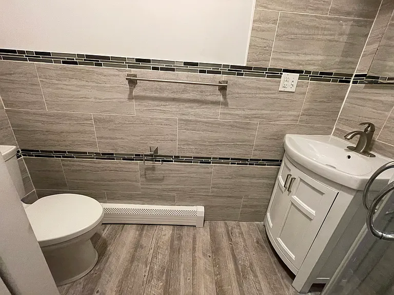Full bathroom