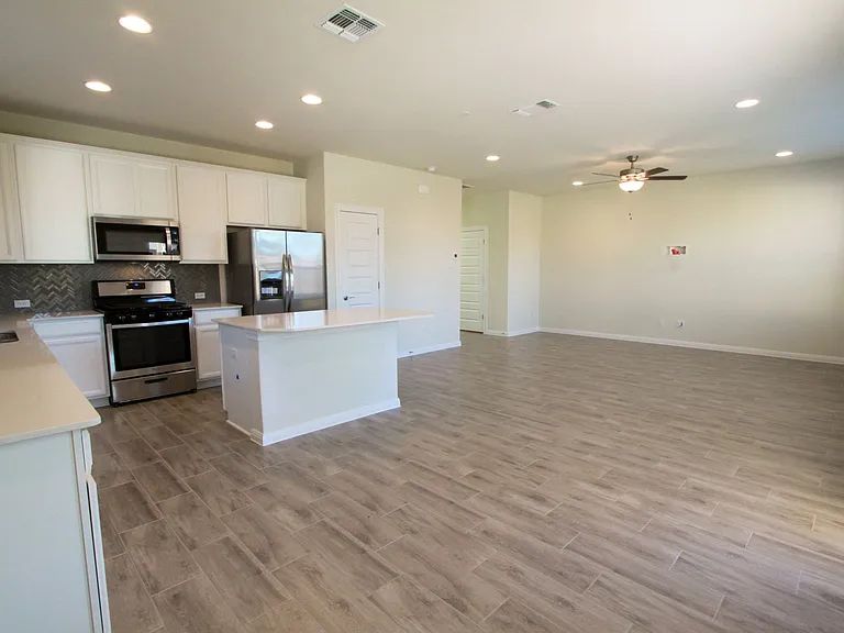17004 Alturas Ave — Photo 15