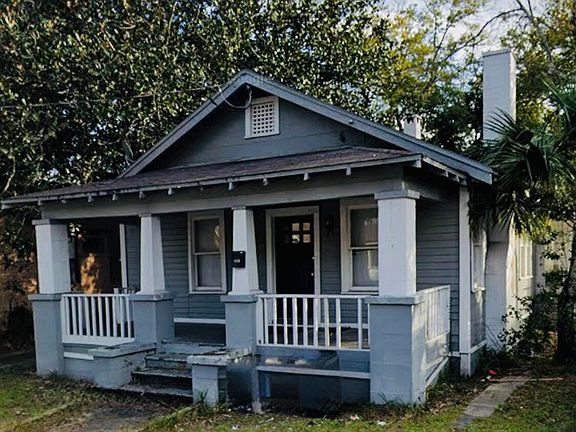 2nd image of 326 W 23RD Street