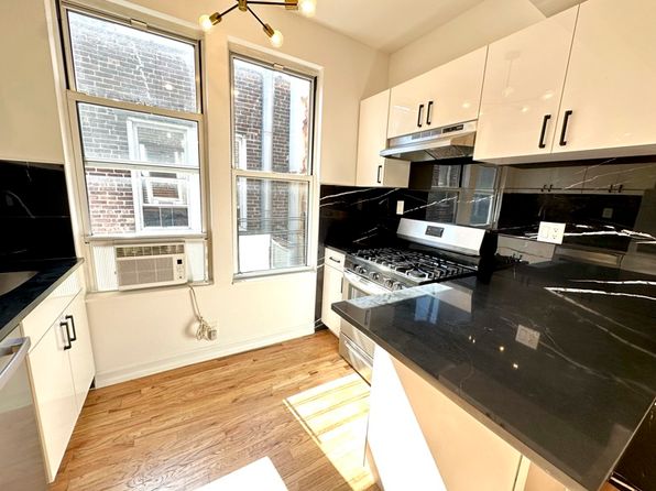 2540 Steinway St APT 3R