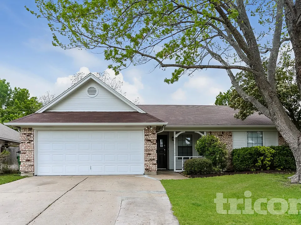 802 Wind Brooke Dr