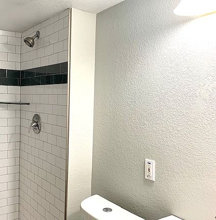 3rd image of 2660 Ivy St
