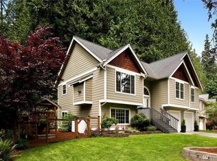 160 Harbor View Dr, Bellingham, WA 98229