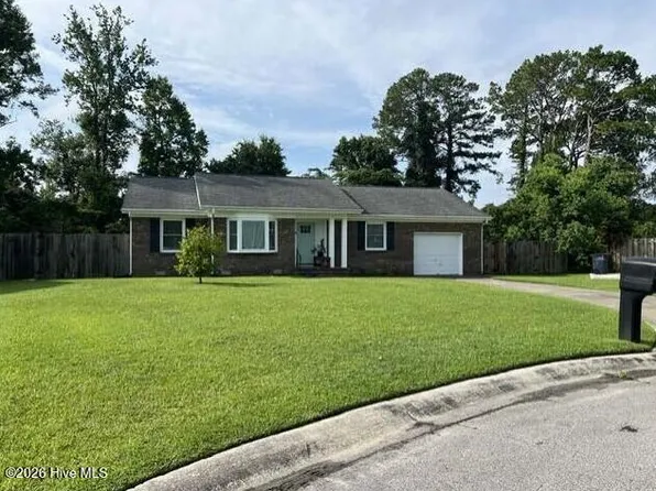 111 Ronny Court, Jacksonville, NC 28546