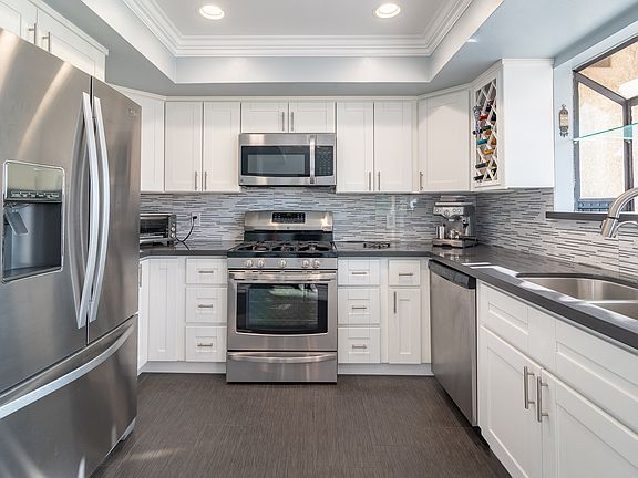 2nd image of 9325 Sunland Park Dr APT 15