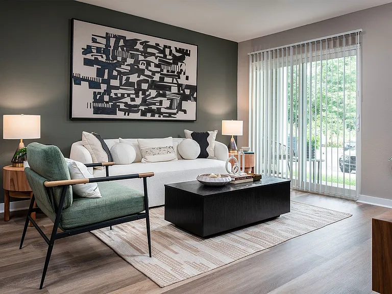 Hampton Farms Apartments — Photo 6