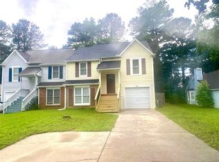 8055 S Bay Ct, Riverdale, GA 30274