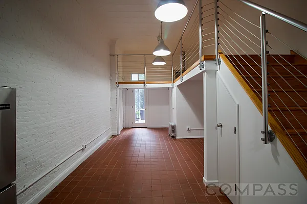Rented by Compass | media 11