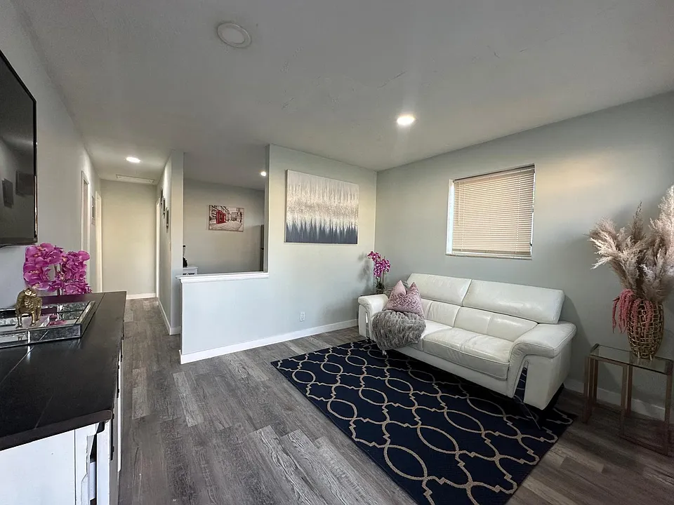 2316 Freedom St #1