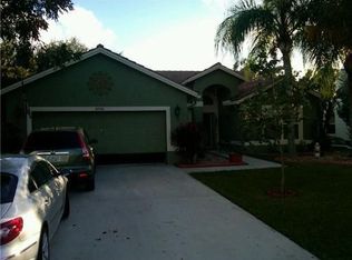 4710 NW 75th St, Coconut Creek, FL 33073