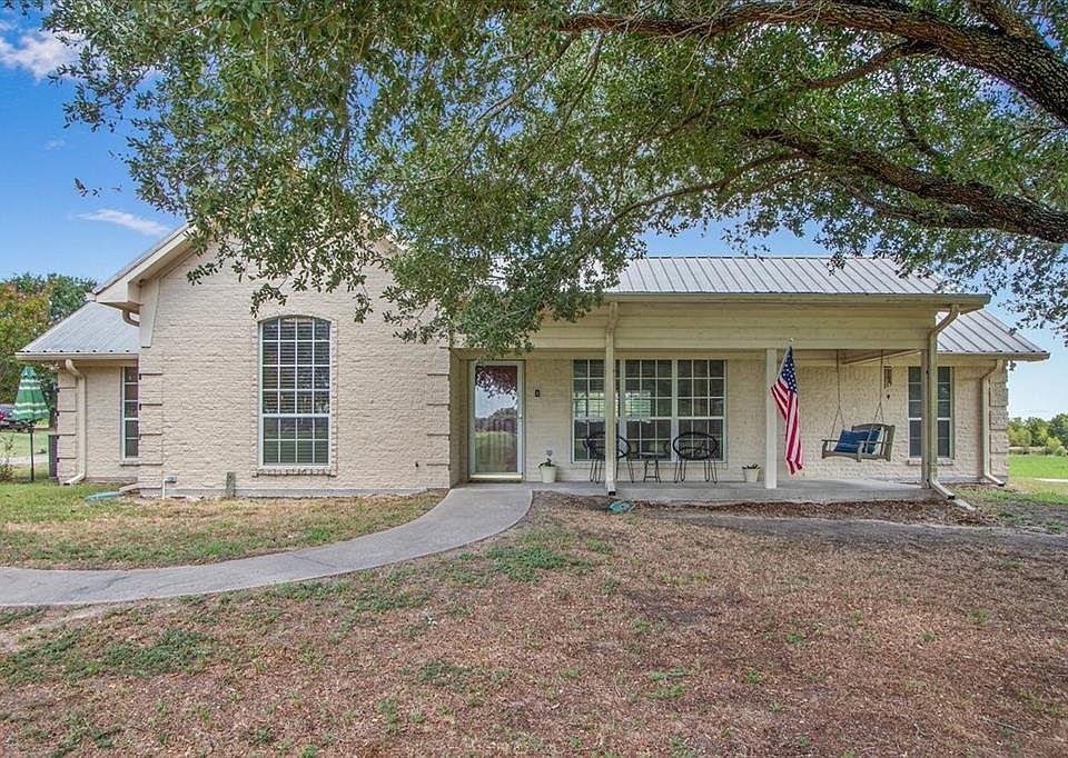 305 Northline Rd, Teague, TX 75860 MLS 20145344 Zillow