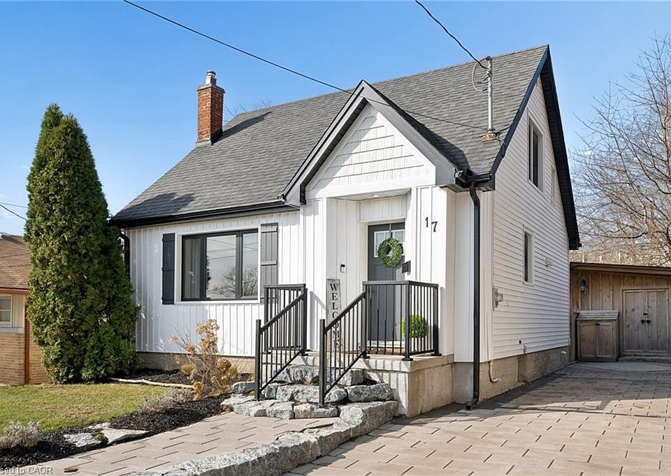 1st image of 17 Barclay Ave