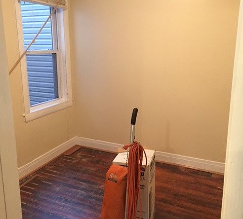 3rd image of 1137 W Belmont Ave APT 2B
