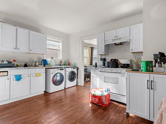 4th image of 257-259 Caroline St #2