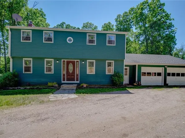 45 Stage Harbor Road, Marlborough, CT 06447