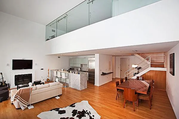 Sold by Keller Williams NYC | media 16